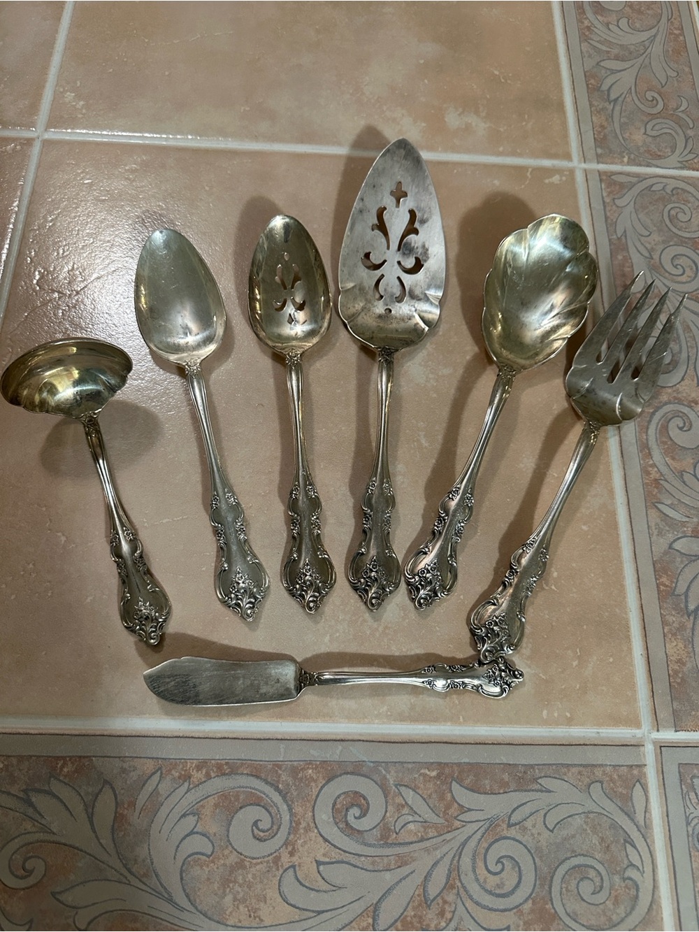 Elegant 7 piece serving set by International Deep Silver